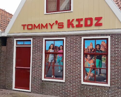 Winkel in Centrum Volendam
